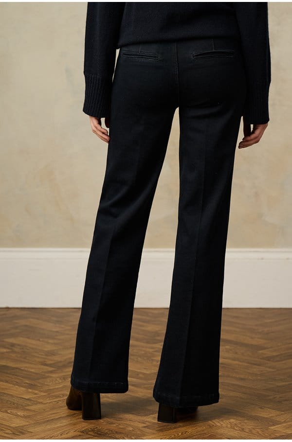 leenah wide jean with patch pockets in control