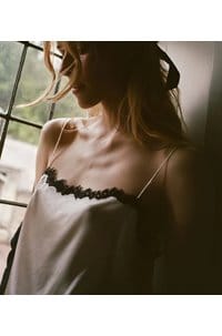 loure top in sea salt noir