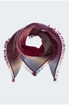 Jade Scarf in Rouge