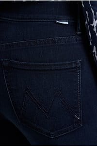 the mid rise smokin skimp in karaoke in kyoto