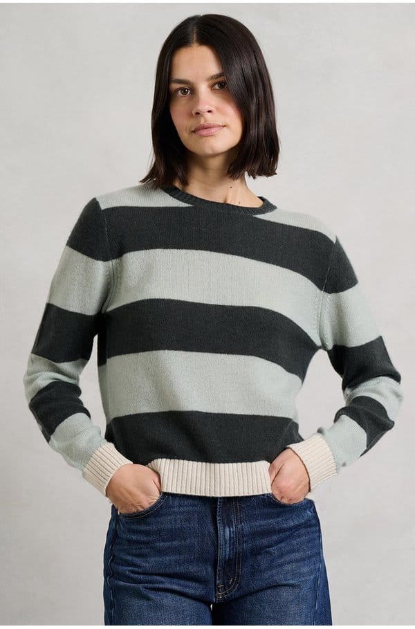 contrast stripe crew in breen sage jasmine