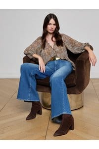 teagan blouse in neutral blue ditsy paisley