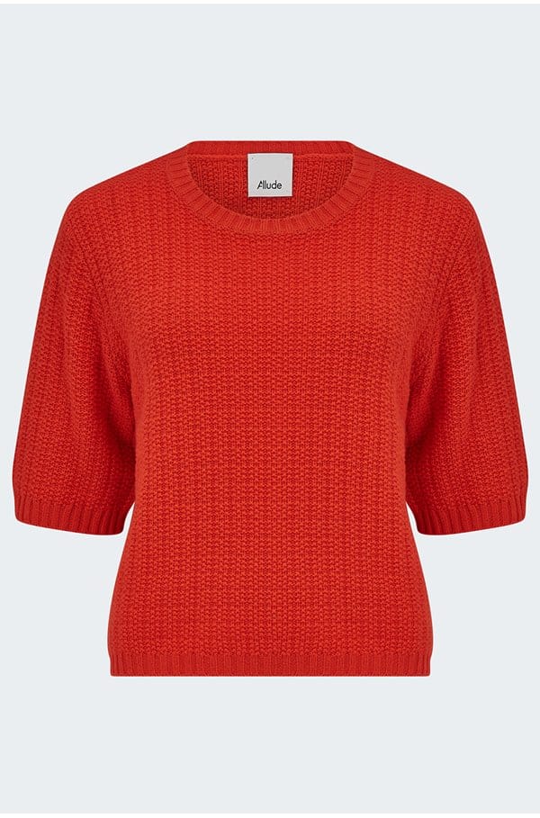 short sleeve knit in red