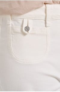 anessa 31 with rounded inset pockets in tonal ecru