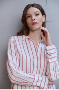 knox shirt in scarlet ivory stripe