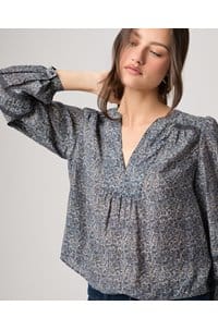 calgary blouse in navy multi