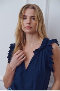 bexie top in navy