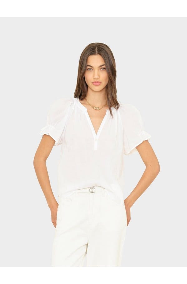 astryde top in white