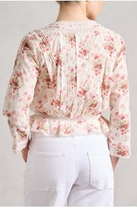 hillock top in ivory lantana floral