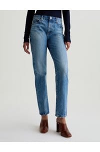 the boyfriend jean in candid