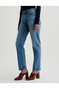 the boyfriend jean in candid