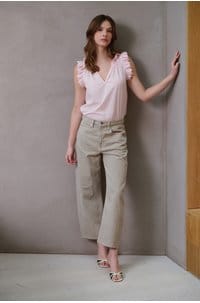 hattie crop barrel leg in sulfur light taupe