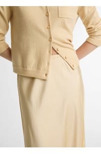 pull on slip skirt in chamomile