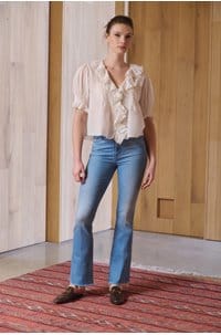 the weekender fray flare in satisfy your cravings