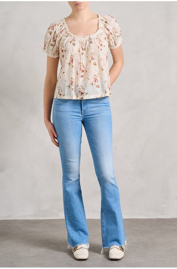 the weekender fray flare in satisfy your cravings