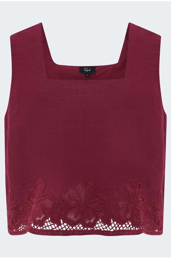 akira top in berry hibiscus 