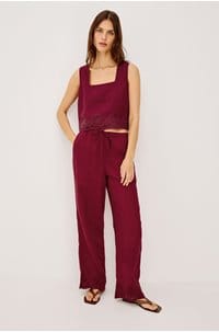 akira top in berry hibiscus 