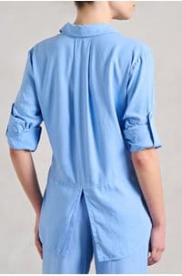split back button down shirt in tidal blue