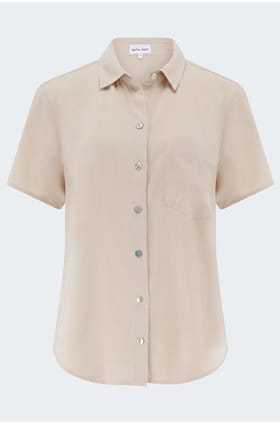 Short Sleeve Pocket Button Down in Linen Sand