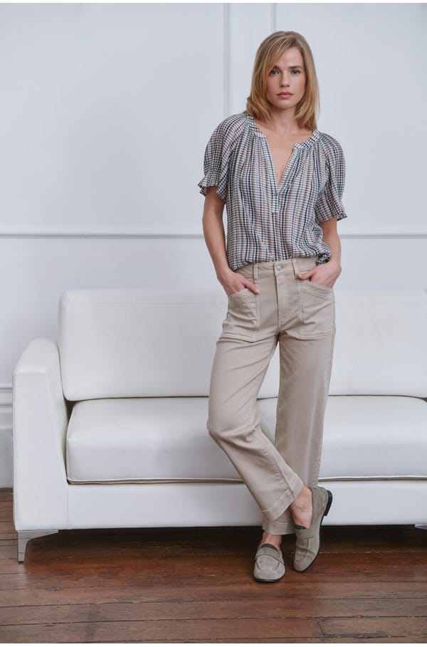 quincy ankle straight trouser in warm sand