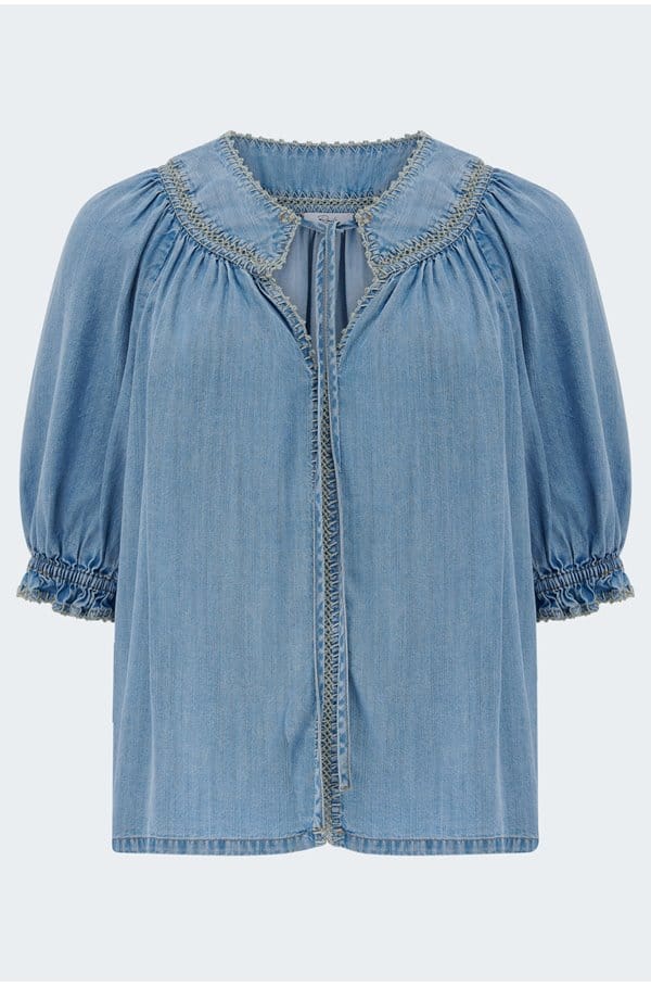 belina top in washed blue