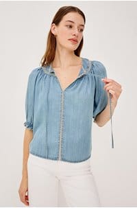 belina top in washed blue