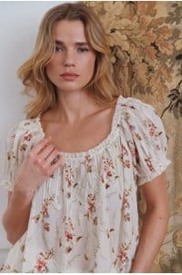 frederica top in blanc prairie rose