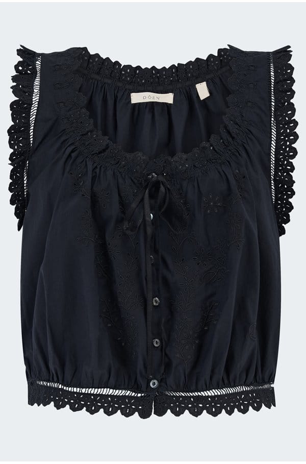 traveler top in black