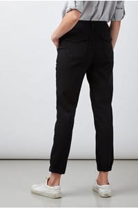 mayslie jogger in black