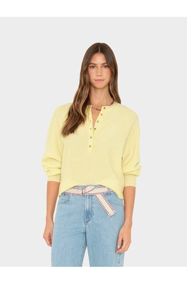 griffin sweater in butter yellow
