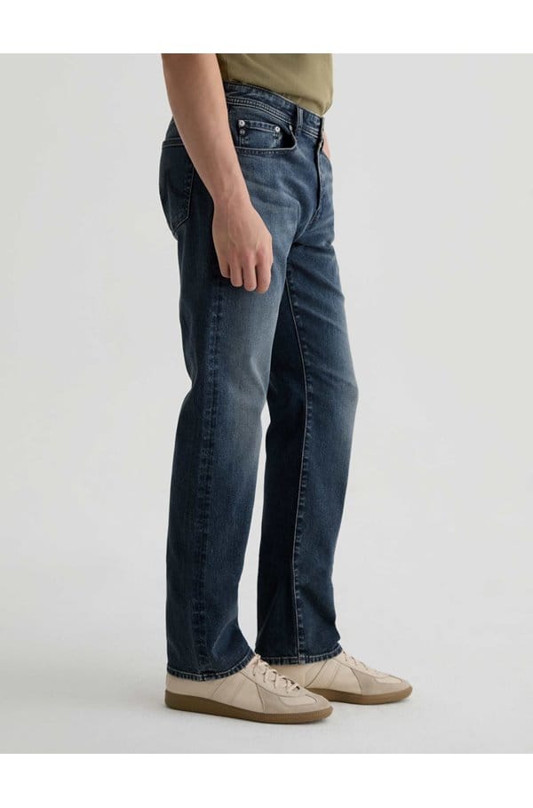 protege straight jean in moorten
