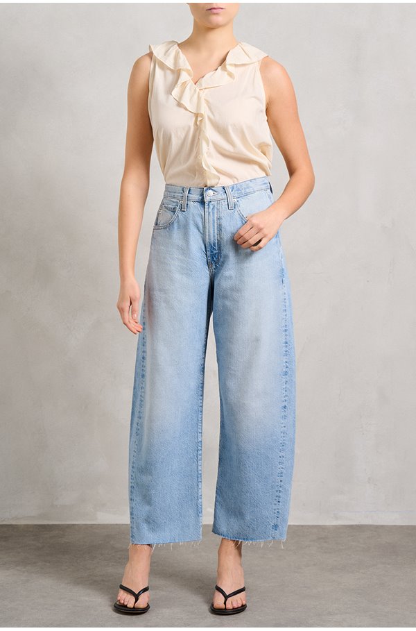 hattie crop barrel jean in gesture