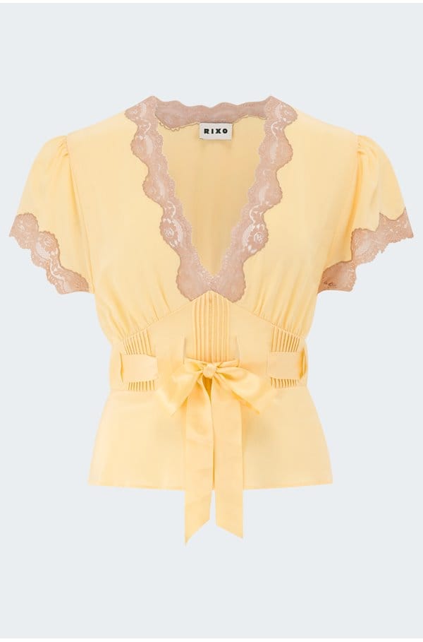 daniela top in butter yellow
