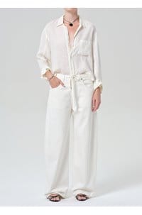 kayla shrunken linen shirt in vanilla