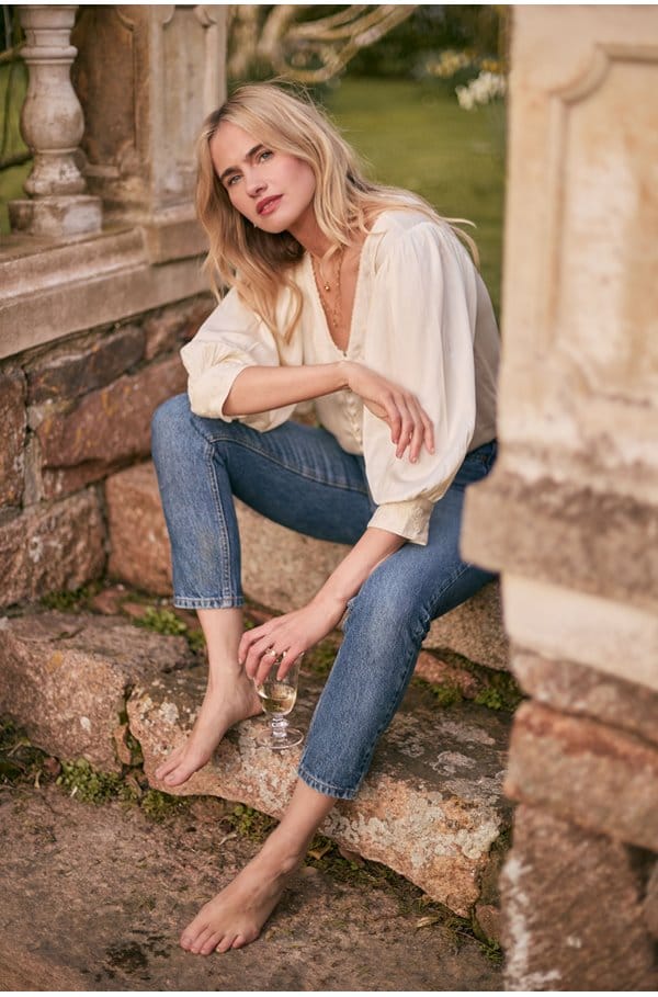 cleo blouse in buttermilk