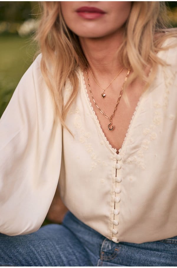 cleo blouse in buttermilk