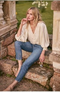 cleo blouse in buttermilk