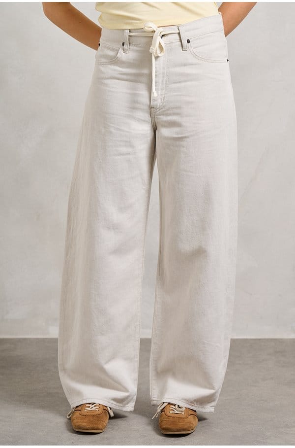 the off duty drawstring bow in natural ecru