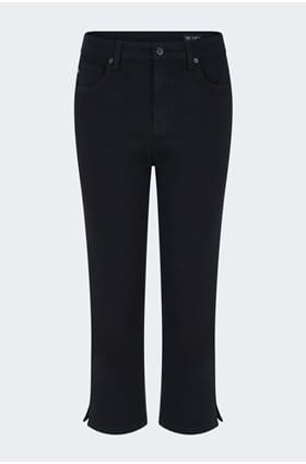 Maisie Capri Jean in Super Black