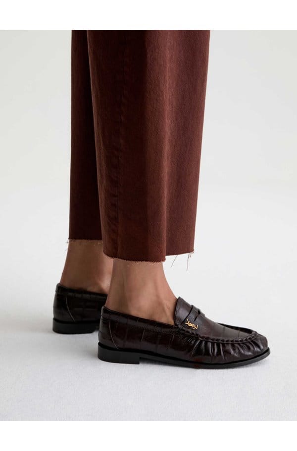 hattie crop barrel leg in chestnut
