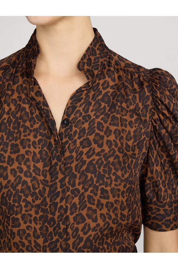 gillian top in light leopard multi