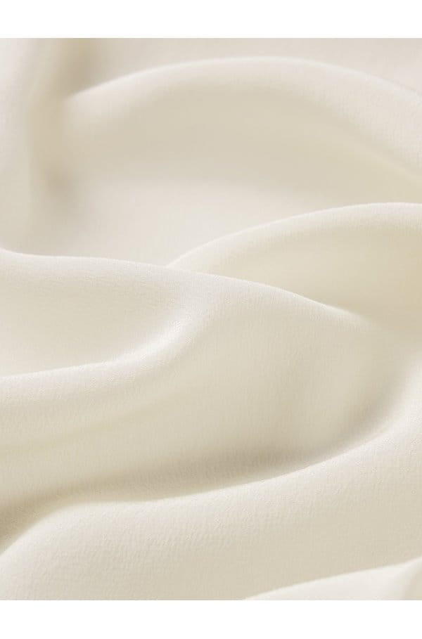 silk gala shirt in cream