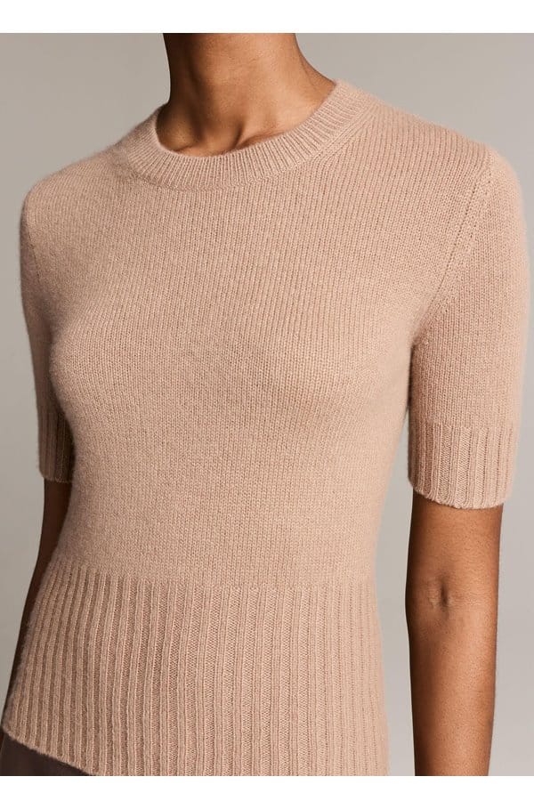 high rib short sleeve cashmere tee in toffee