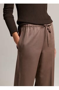 mid rise shine crepe pull on pant in taupe haze