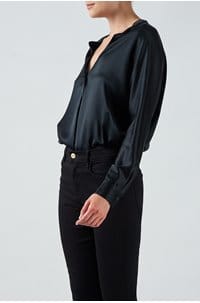 band collar blouse in black