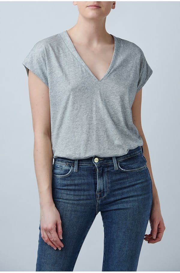 le mid rise v t-shirt in gris heather