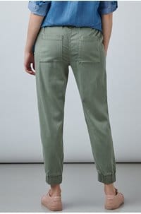 pocket jogger in soft army