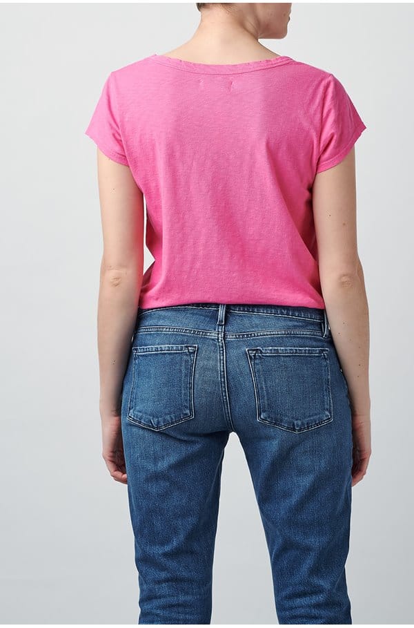 katie scoop neck tee in pop