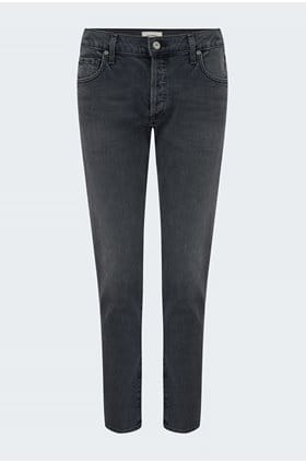 emerson boyfriend jean in whisper