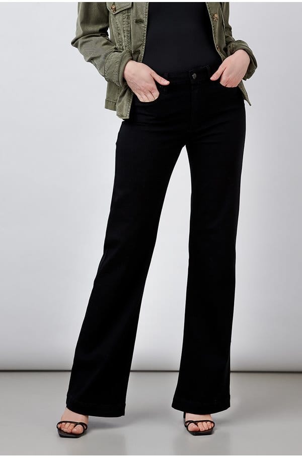 leenah wide jean in black shadow